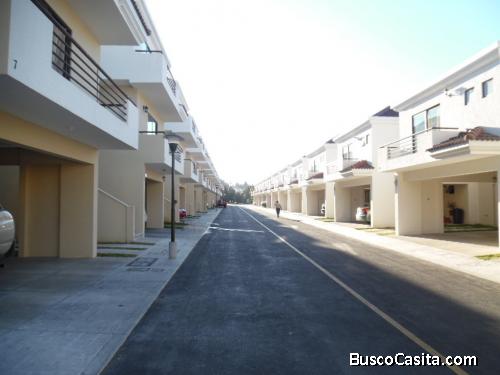 RENTA DE CASA EN ZONA 16MUNDO INMOBILIARIO