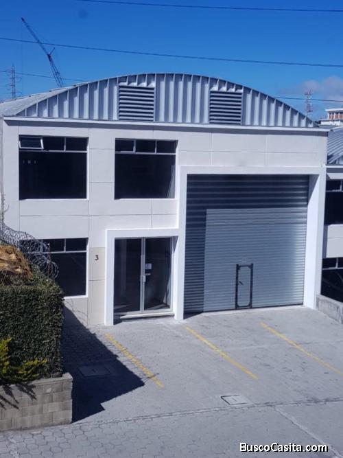 SE RENTA BODEGA EN KM 6.5 FRAIJANES