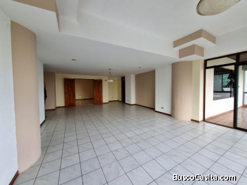 SE RENTA APARTAMENTO AMPLIO EN ZONA 15