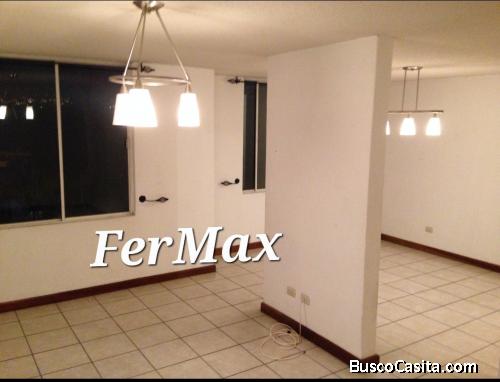 VENDO apartamento en zona 11, Cañadas de Mariscal 