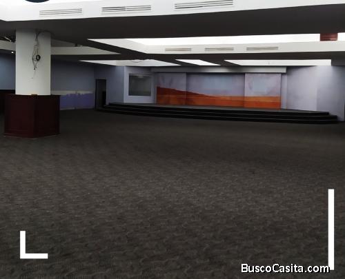 Local en renta Zona 10 