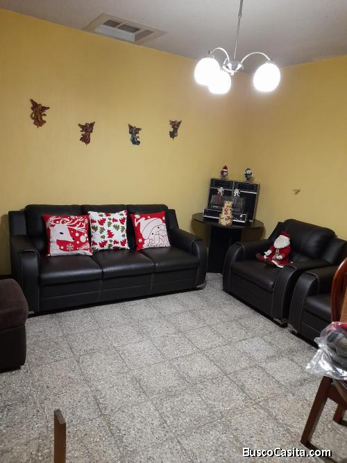 Vendo casa En La REFORMITA para Vivienda o Comercio,