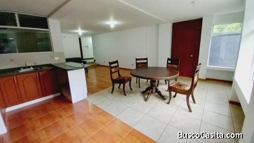 Apartamento amoblado en renta en zona 15