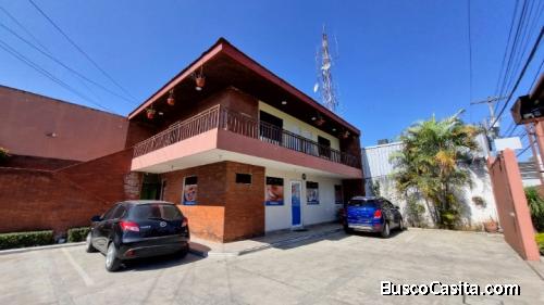 Local en renta en segundo nivel en zona 13