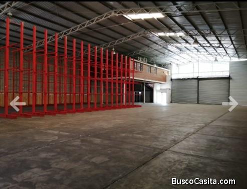 Bodega en renta Calzada La paz 1047 mtrs Bodega