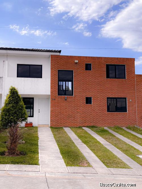 Casa Zona 16 en Alquiler