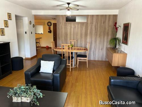 Apartamento amoblado y equipado en renta en zona 11, Las Charcas.