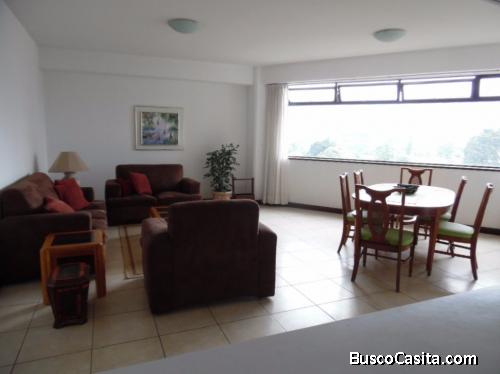 APARTAMENTO AMOBLADO EN ZONA 14MUNDO INMOBILIARIO