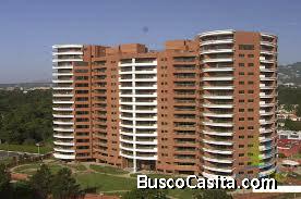 APARTAMENTO DE LUJO EN RENTA EN EDIFICIO EXCLUSIVO, ZONA 14