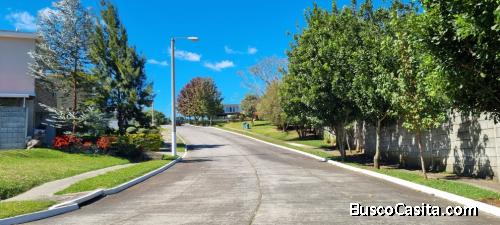 TERRENO EN VENTA EN LA FONTANA, CARRETERA A EL SALVADOR