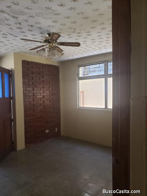 Vendo casa en Colonia Santa Marta 