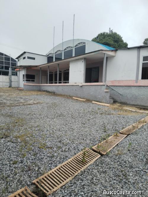 RENTO BODEGA EN KM 14 CAES