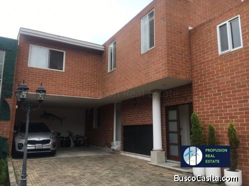 Alquilo bella casa en Condominio La Rotonda de Kanajuyú, zona 16