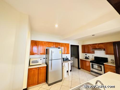 Apartamento Amoblado en Renta en Z.10