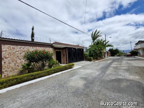 RENTO CASA EN SECTOR B1 CIUDAD SAN CRISTOBAL