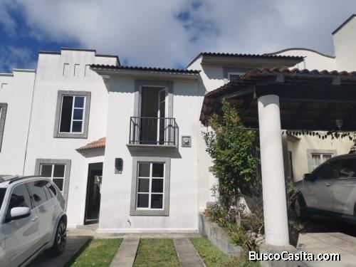 VENDO BONITA PROPIEDAD EN 24.5 CARRETERA AL SALVADOR CONDOMINIO VILLAS CAPRI