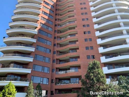 RENTO APARTAMENTO AMPLIO EN ZONA 14