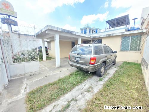 Casa en venta en Bulevar Vista Hermosa Zona 15