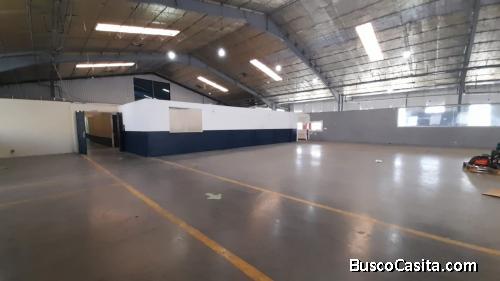 RENTO BODEGA ZONA 12