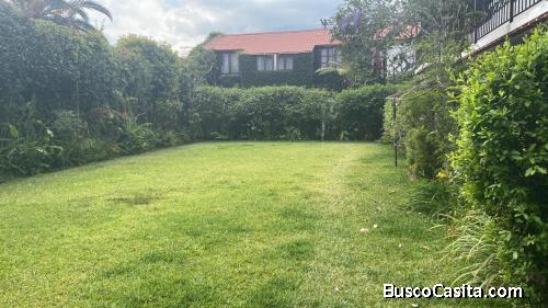 RENTO APARTAMENTO MUY CERCA DE ANTIGUA GT