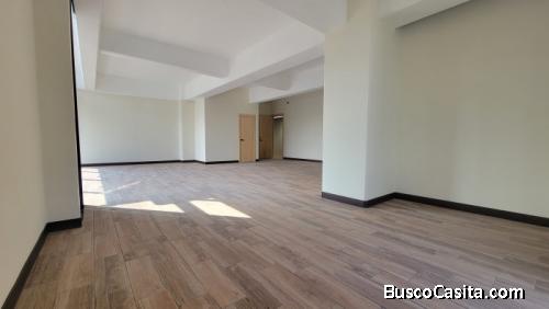 OFICINA EN RENTA EDIFICIO 01010 ZONA 10 GUATEMALA