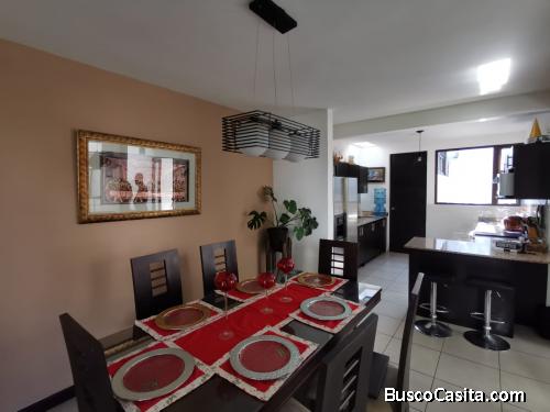 Casa en venta en San Cristóbal Sector B4 