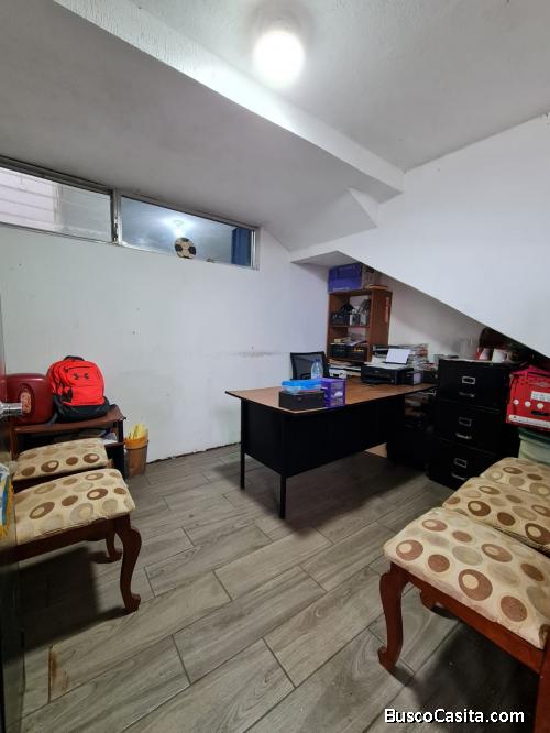 CASA EN VENTA SABANA ARRIBA Z. 17 TERRENO GRANDE FUERA DE GARITA