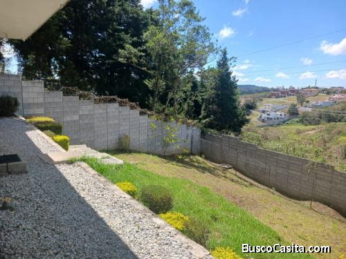 Casa Residencial en venta en Santa Catarina Pinula 