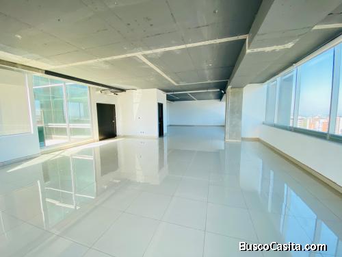 Alquilo Oficina en zona 15 Domani