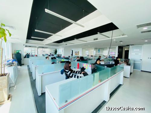 Alquilo Oficina en zona 15  amueblada