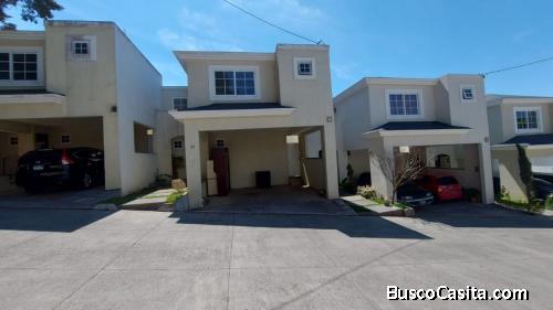 SE VENDE CASA EN CONDOMINIO JARDINES DE ARRAZOLA