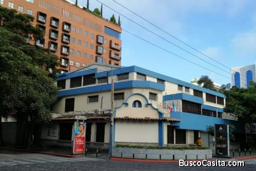 Renta de Edificio para Oficinas en excelente punto comercial en Zona Viva, Zona 10, Guatemala