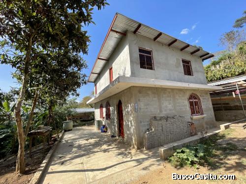 Granja con casa en Aldea el Guayabo - Chinautla