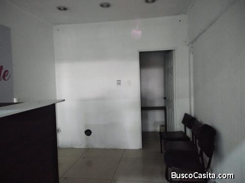 RENTA local en Galerías Prima zona 7