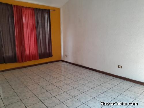 En renta, Citymax Antigua ofrece casa en condominio Villas del choacorral San Lucas Sacatepéquez.