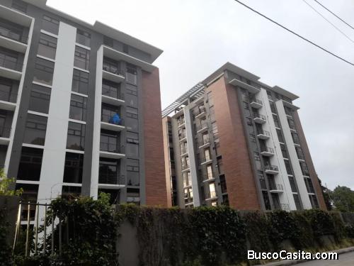 SE RENTA APARTAMENTO AMPLIO EN KM 14 CARRETERA EL SALVADOR