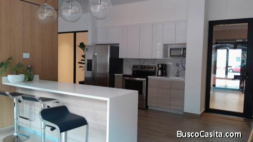 Apartamento en Renta en Zona 10 Edificio Parque 10