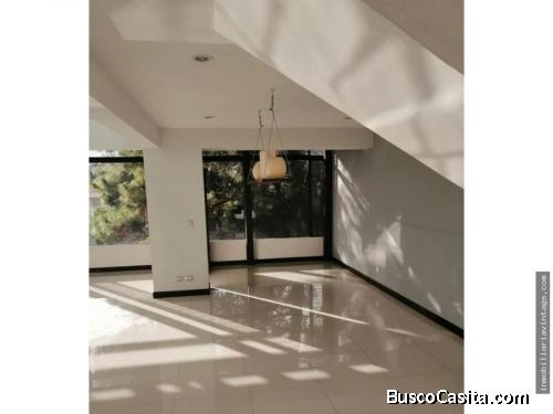 VENDO APARTAMENTO TIPO LOFT EN ZONA 15, CONDOMINIO VISTA AL BOSQUE