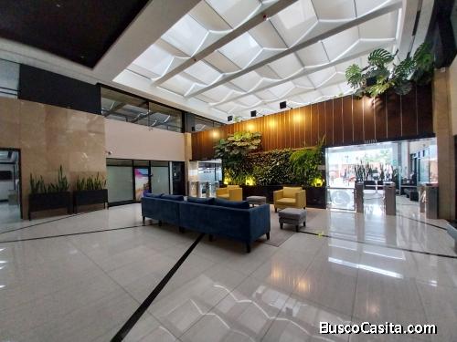 Oficina en Renta rn Centro Empresarial zona 10