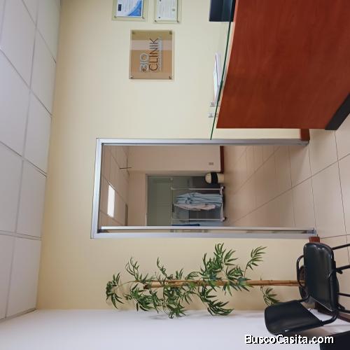 RENTO AMPLIA Y MODERNA OFICINA EN MUXBAL