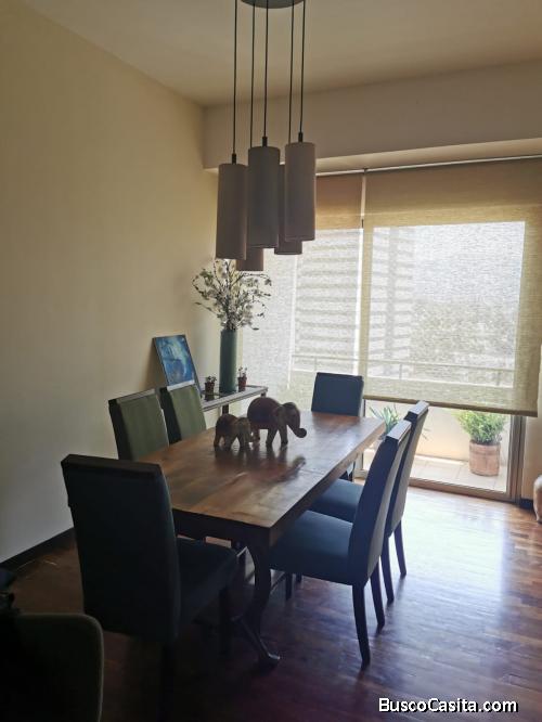 Lujoso apartamento en renta en zona 14