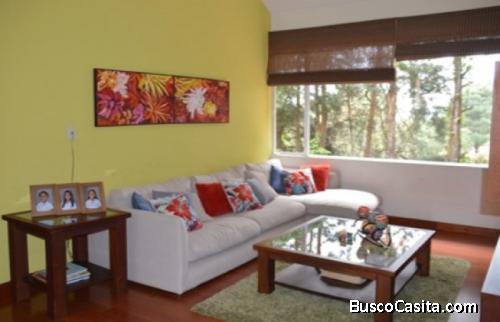 Portal del Bosque casa en venta de 4 habitaciones
