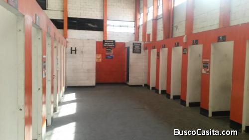 RENTO NAVE CALLE PRINCIPAL FUERA DE GARITA ZONA 6 DE MIXCO