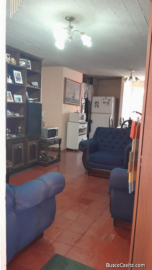 EN VENTA AMPLIO APARTAMENTO CERCA DE LA ROOSVELT Z.2 MIXCO