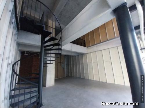 lindo Local en renta en Modra Zona 4