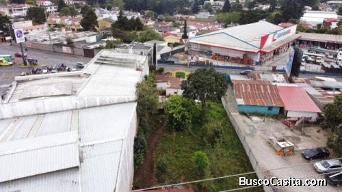 Terreno Comercial Olmeca frente a paso a Desnivel Olmeca a la par de Centro Comercial