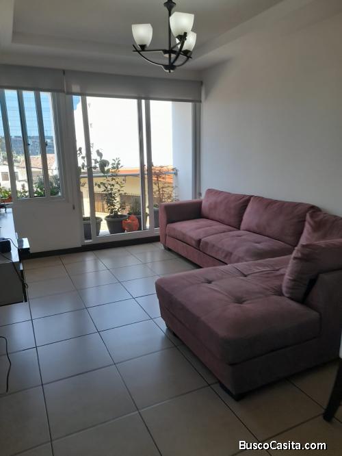 RENTO APARTAMENTO EN ZONA 13, AVENIDA HINCAPIE