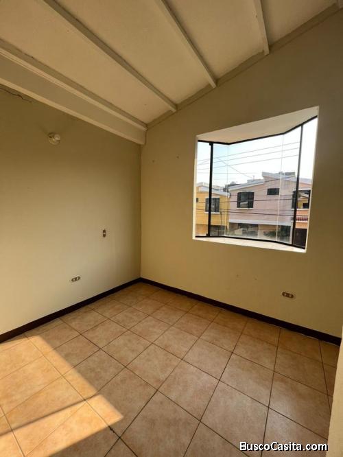 Vendo linda casa en Fuentes del Mirador San Cristóbal 