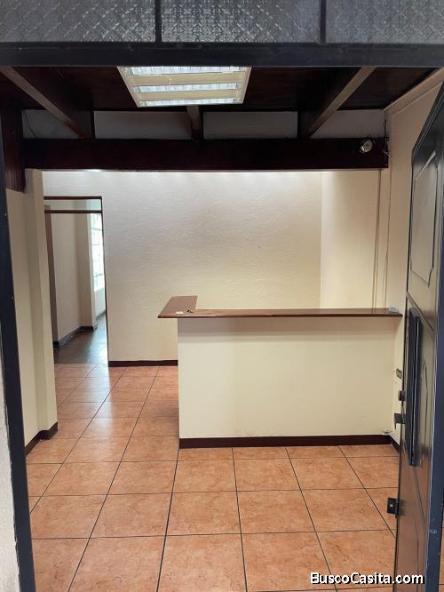 Zona 15 Vista Hermosa 2 alquilo espacio para oficina