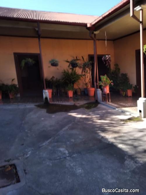 Se Renta Apartamentocasa En Centro Histórico De Xela ; Idi: 113624